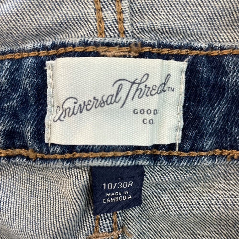 Universal Thread Short Overalls - Picture 2 of 2